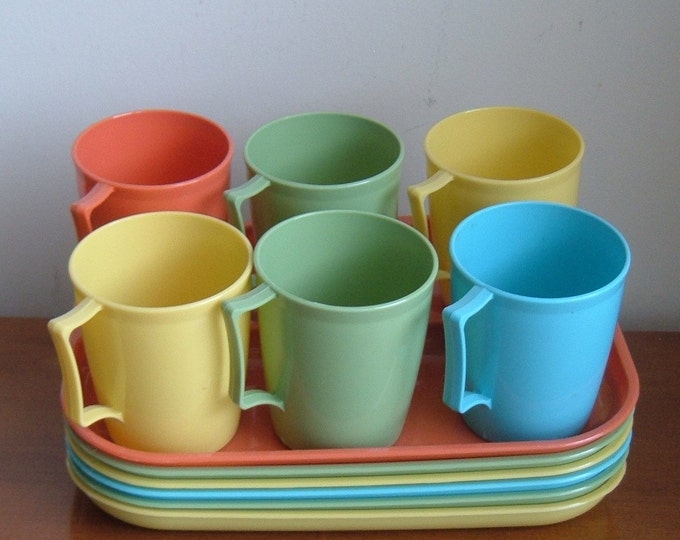 Colorful Plastic Picnic Dishes 12 Pieces Etsy