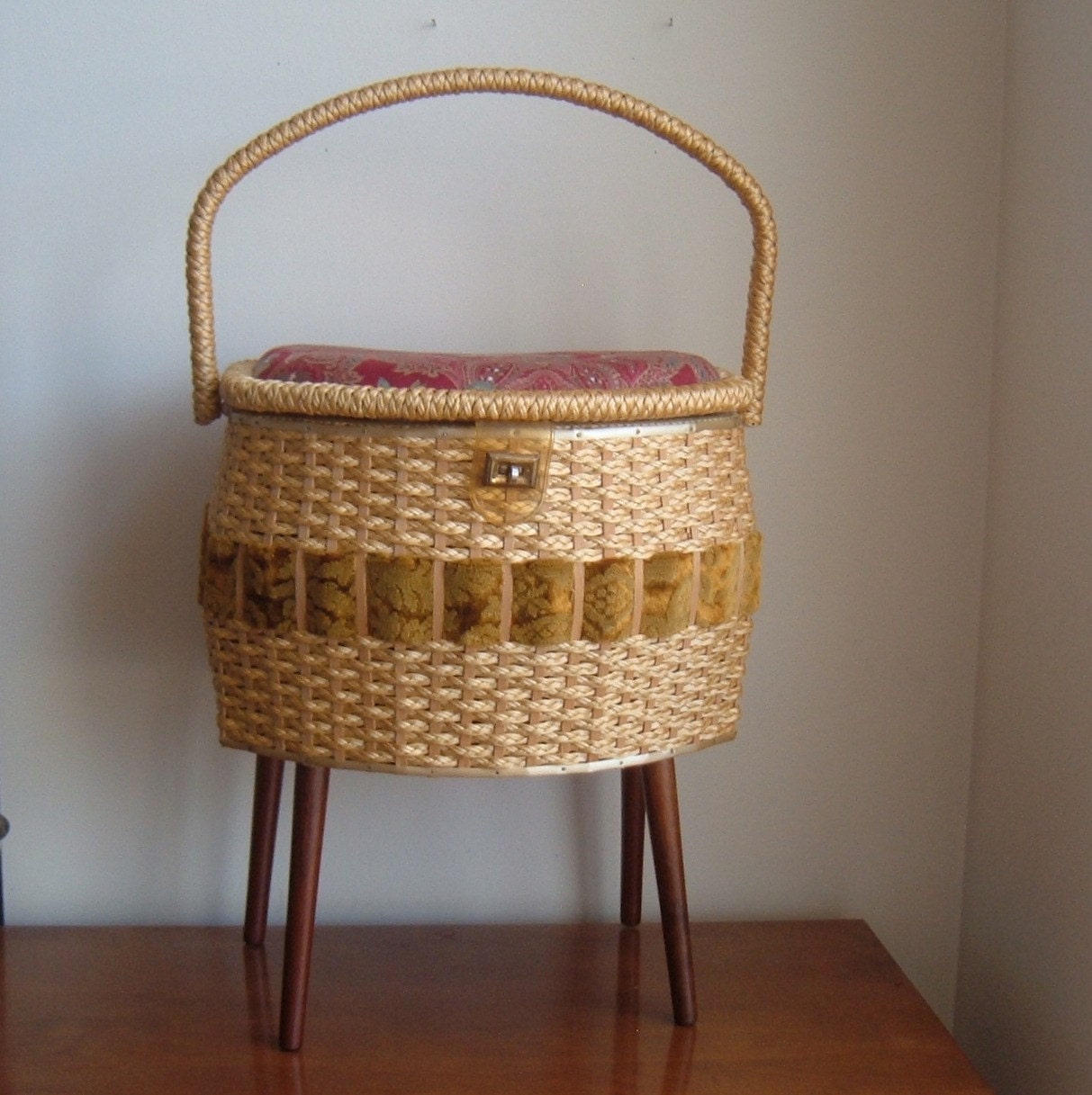 Vintage sewing basket with four wood legs Etsy