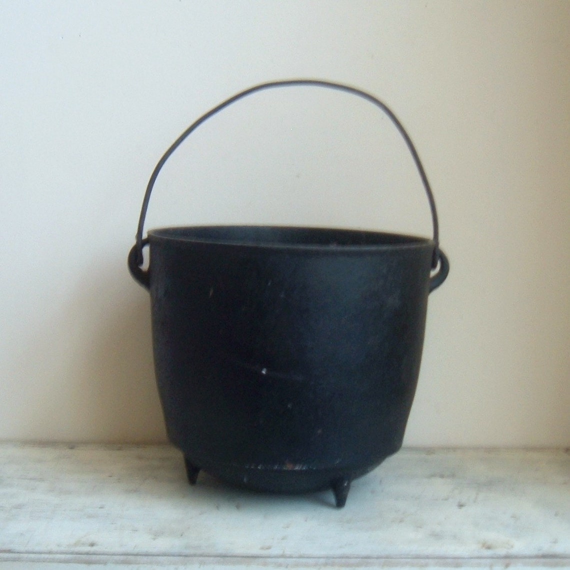 Antique cast iron cauldron Etsy