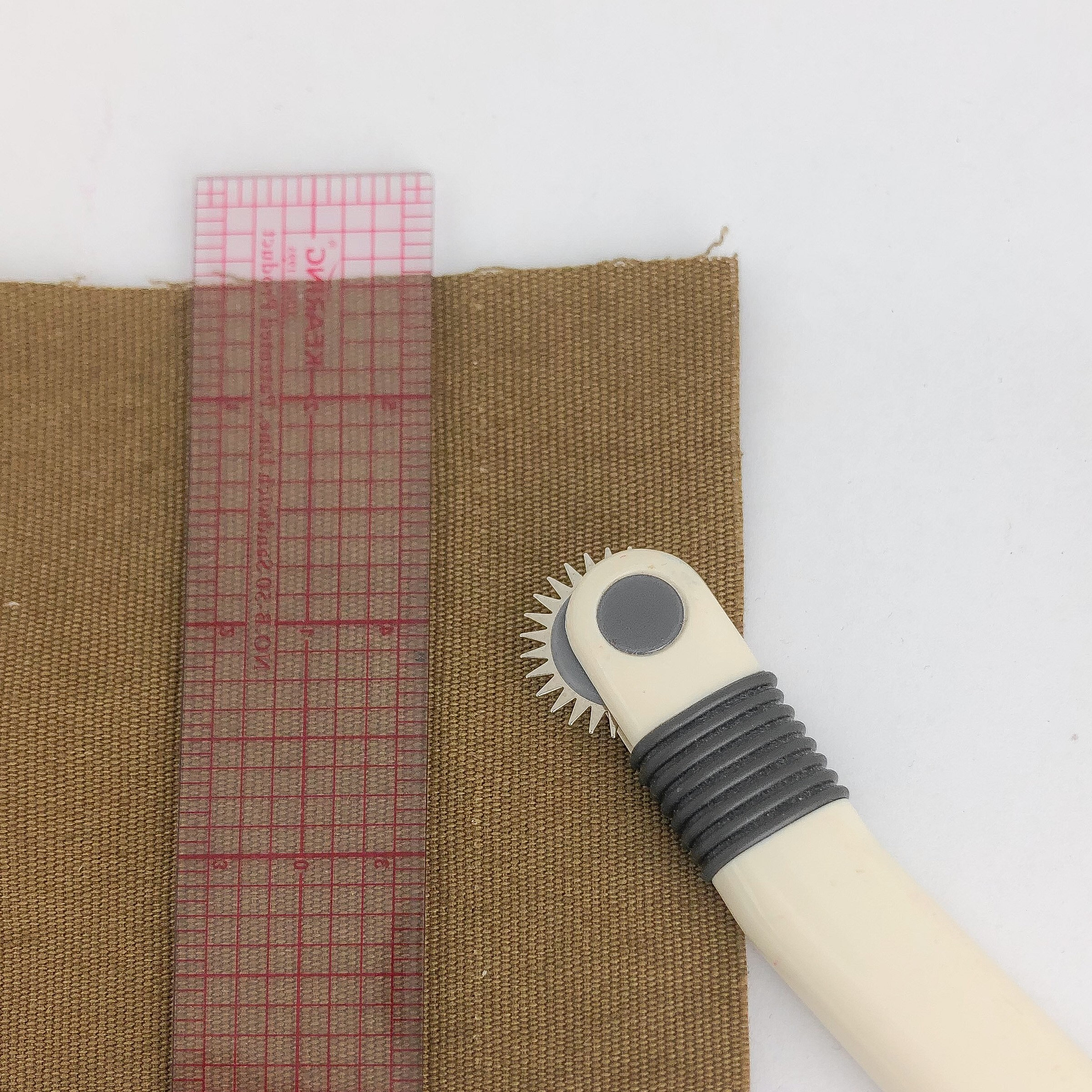 Tracing Wheel, Clover Tracing Wheel, Serrated Edge Tracing Wheel for ...