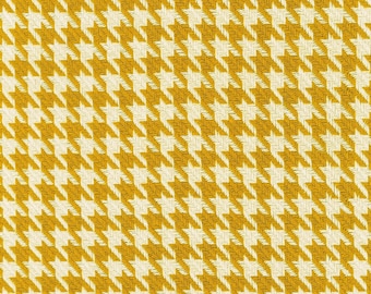 Loomcraft Plaid Mustard Houndstooth Yarn-Dyed Cotton Woven Coating 13oz, 44”, Robert Kaufman Fabrics