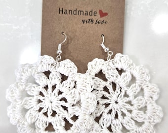 Crochet Doily Earrings (White)