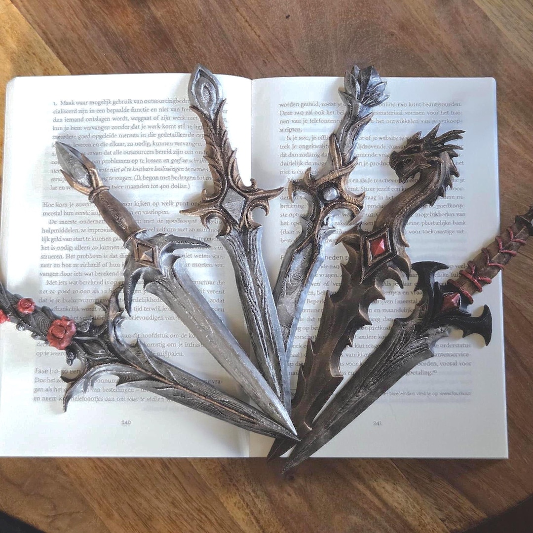 Fantasy Decorative Dagger Set – Dark Romantasy Bookshelf Decor, Gothic ...