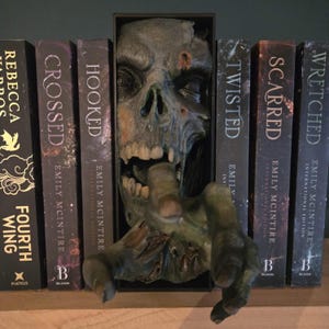 ■ウォーキング・デッド The Walking Dead ブックエンド美品 Walking Dead Bookshelf - Etsy