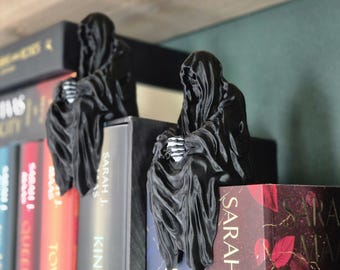 Spill the tea | Suriel: The Celestial Messenger of Divine Wisdom -- The Truth-Seeker of Prythian -- Acotar