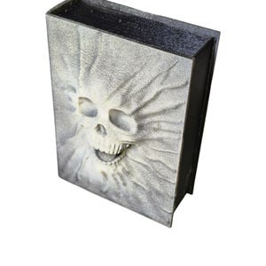 Book case storage box skull beige