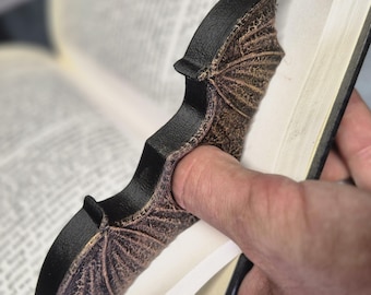 Portapagina fatto a mano con ali | Portalibri con pollice | Regalo perfetto per gli amanti dei libri | Aiuto per una lettura confortevole | Regalo per topi di biblioteca