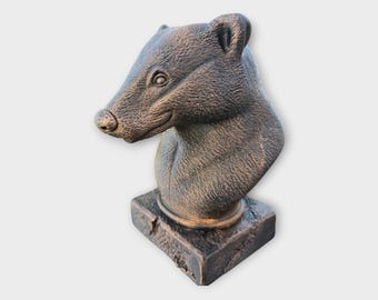 Busto de una estatua de tejón: decoración del hogar, regalo para amantes de los animales, adorno pintado a mano.
