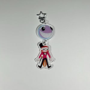 PRE-ORDER the amazing digital circus Caine and bubble acrylic keychain charm est December 2025