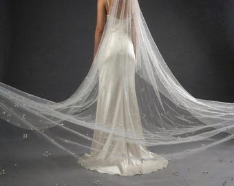 Met parels versierde bruidssluier. Eenlaagse kathedraalbruidssluier. Bruidssluier met twee lagen. Blusher sluier. Op maat gemaakte handgemaakte sluier.