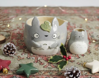 Tazón de matcha de cerámica hecho a mano. Lindo tazón chawan de anime. Regalo de Navidad. Regalo para ella. Regalo único. Regalo de cumpleaños. Regalo familiar.