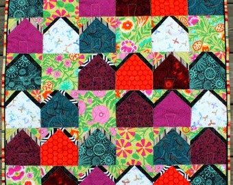 Tiny Ticky Tacky Houses Quilt - Wall Hanging - FREE SHIPPING