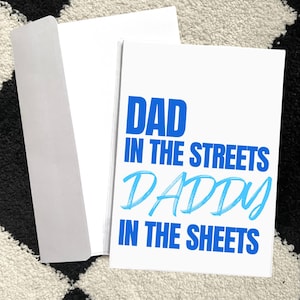Tarjeta divertida para el Día del Padre - Regalo de broma / Tarjeta inapropiada para el Día del Padre / Esposo, pareja, papá, papi / "Papá entre sábanas"