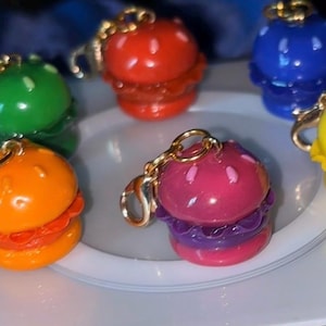 Colorful Pretty Patty Charm – Sponge-Bob Inspired Mini Food Keychain
