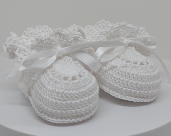 Crochet Baby Booties: White Ruffles Lace, Christening Shoes