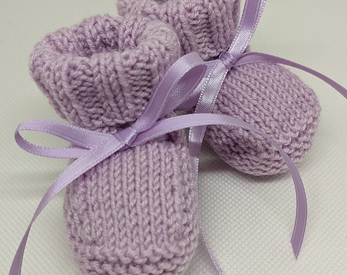 Newborn Booties, Knitted Slippers, Knit Baby Booties, Newborn Shoes, New Baby Gift