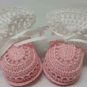 Baby Booties, Crochet Baby Booties, Girls  Pink and White Booties, Newborn Baby Girl, Reborn Doll, Baby Shower Gift, Christening, Baptism