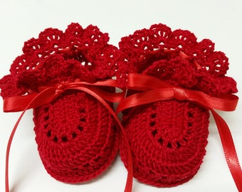 Chaussons bébé fille chaussons rouges au crochet chaussures de baptême bébé fille reborn poupée baptême cadeau de shower de bébé chaussures de bébé nouveau-né