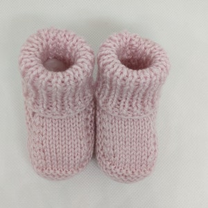 Baby Girl Booties, Knitted Baby Booties, Newborn Booties, Baby Girl Pink 0 to 3 months Booties, Pink Booties, Infant Booties, Christening