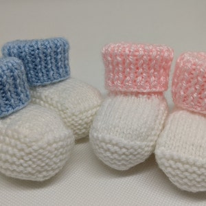 Hand Knitted Baby Booties: Newborn Gift, 0-3 Months