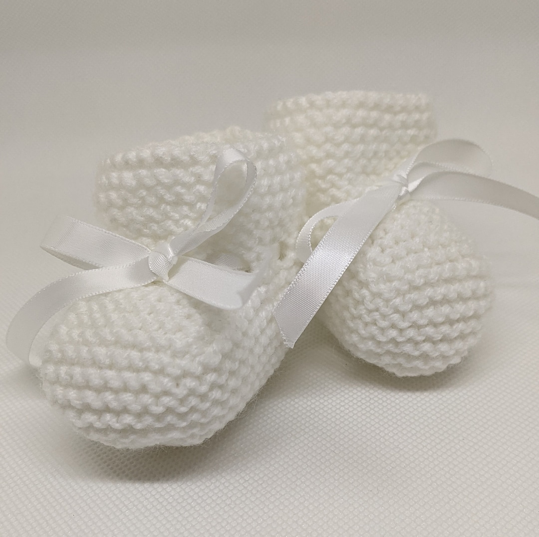 Knitted Baby Booties, Newborn Booties, Baby Girl Boy White Shoes, 03