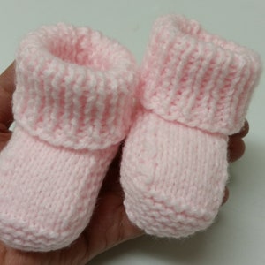 Baby Girl Booties, Knitted Baby Booties, Newborn Booties, Baby Girl Pink 0 to 3 months Booties, Pink Booties, Infant Booties, Christening