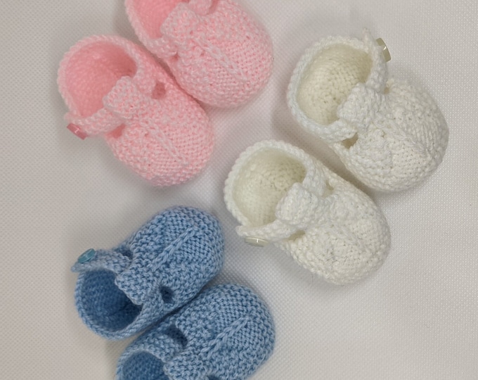 Baby Knit Booties, Baby Booties, White, Pink, Blue, Christening, Baby Shoes, Newborn, Boy, Girl, Reborn Baby, Baptism, Baby Shower Gift