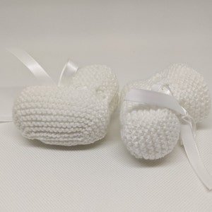 Knitted Baby Booties, Newborn Booties, Baby Girl Boy White Shoes, 0-3 months, Stay On Booties, Baby Shower Gift, Christening Baptism Booties image 4