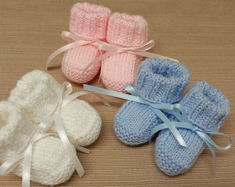 Chaussons tricotés, chaussons pour bébé, blanc, rose, bleu, baptême, chaussures de bébé, nouveau-né, garçon, fille, poupée Reborn, baptême, cadeau de baby shower