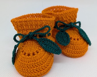 Pumpkin Baby Crochet Booties. Newborn Coming Home Outfit First Shoes