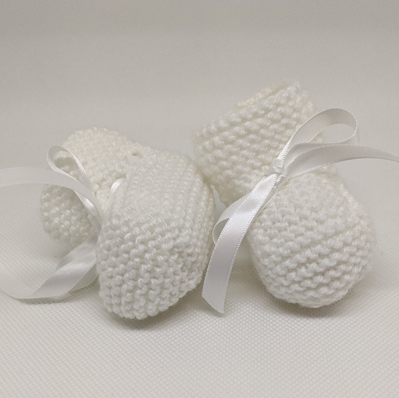 Knitted Baby Booties, Newborn Booties, Baby Girl Boy White Shoes, 0-3 months, Stay On Booties, Baby Shower Gift, Christening Baptism Booties image 2