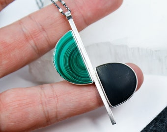 Wavelengths Necklace - Malachite and Onyx Stone Necklace