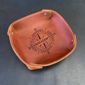 Valet tray - Personalized valet tray - Leather desk caddy - Custom leather valet tray - Personalized catchall - Christmas Gift for Father