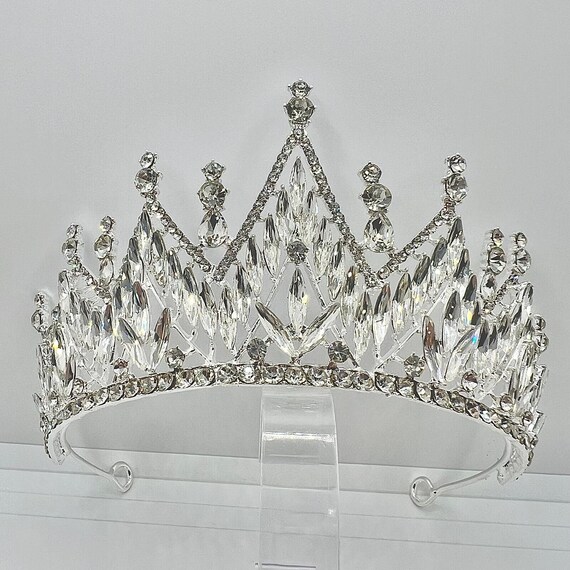 Teklemon Tiara Crystal Crown, Queen Tiara Diadem in Silver  display picture 1