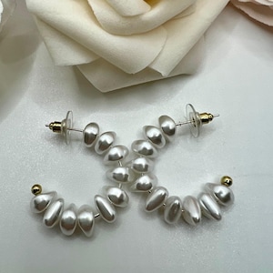 Minimalist handmade vintage style baroque pearl hoop earrings