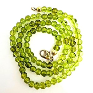 Minimalist Peridot necklace 925 silver gold-plated 42cm – gemstone necklace green Peridot necklace
