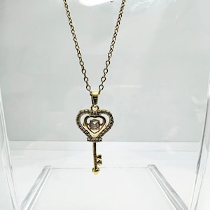 Heart Key Necklace – 18K Gold Plated with Zircon | Love Key Pendant Necklace