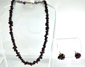Halsband och örhängen med vintage granat | Mörkröd natursten | Handgjort
