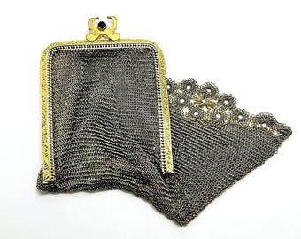 Antieke Victoriaanse chatelaine tas van schakelketting met saffieren sluiting, 1850