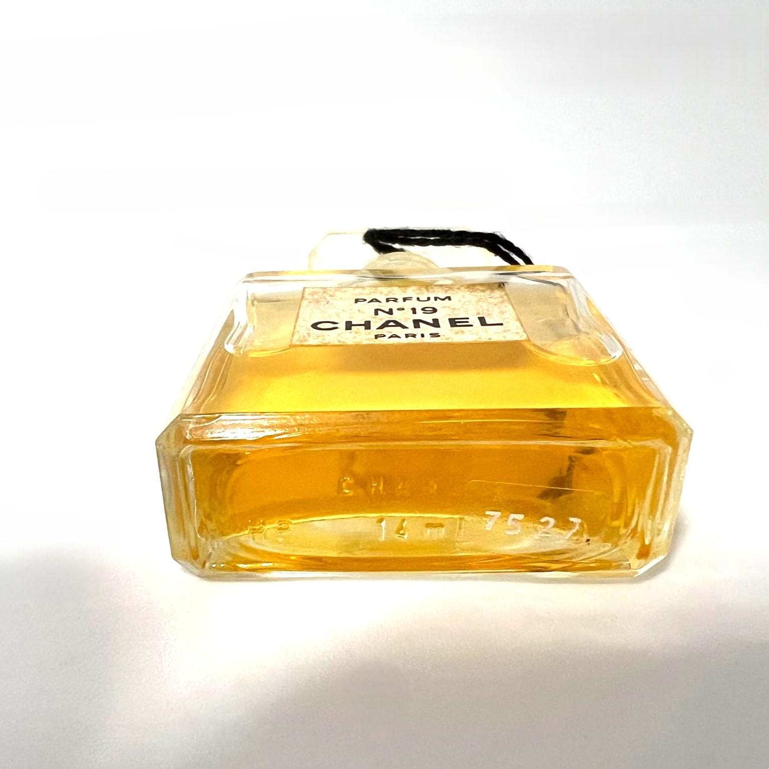 Chanel N19 Parfum Extrait 14 Ml Vintage 1980s – With Box – Made in