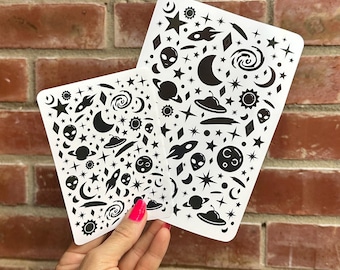 Hoja de pegatinas holográficas de vinilo con diseño de galaxia, extraterrestre y espacio que brillan en la oscuridad, Junk Journal Polco