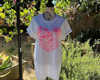 NKOTB New Kids On The Block Grafitti Heart Retro Tshirt SZ M