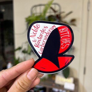 Nolite te Bastardes Carborundorum Handmaids-sticker vrouwenrechten