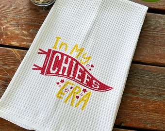 Kansas Swiftie Football Lips Chiefs Era Kelce 87 Kitchen Tea Towel