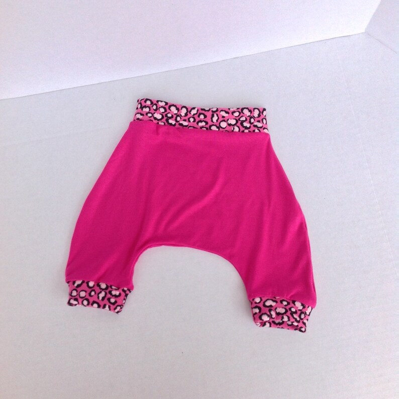 Baby Girl Pink Cheetah Harem Pants Size 3-6 Months