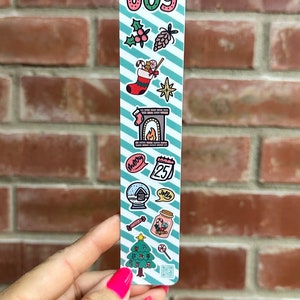 Hoja de pegatinas para regalo de Navidad con diseño de mini polco y garabatos de Joy Kawaii