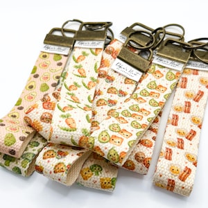Llavero de tela hecho a mano para la muñeca / Lindo llavero de comida para casa, coche y regalos para profesores / Llavero de regalo personalizado
