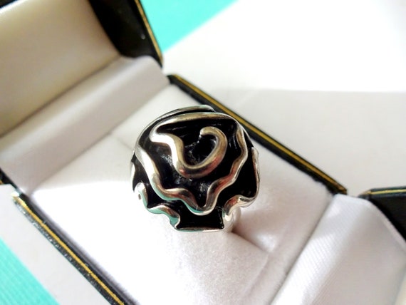 Sterling Silver Domed 3-D Rose Ring Size 6 - image 4