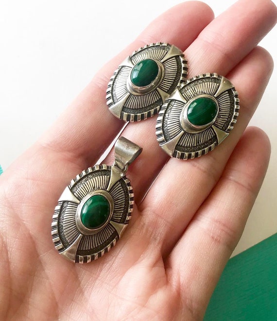 Collector's 3Piece Navajo Sterling Silver and Malach… Gem