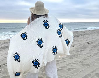 Handwoven Organic Cotton Turkish Beach Towel: Evil Eye Design